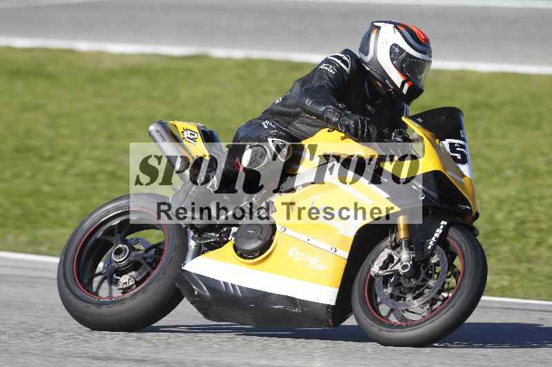 /Archiv-2025/02 28.-31.01.2025 Moto Center Thun Jerez/rot-red/51